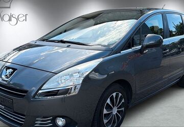 Peugeot 5008 173.528 km 5.499 &euro; Nürnberg 90482