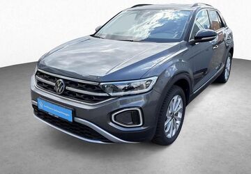 VW T-Roc 10.800 km 26.950 &euro; Schwabach 91126