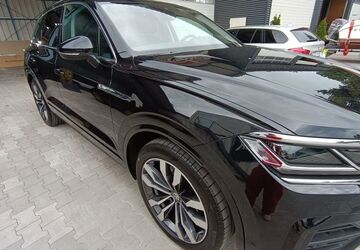 VW Touareg 80.000 km 43.800 &euro; Nürnberg 90429