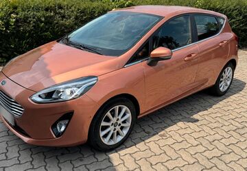 Ford Fiesta 81.294 km 7.300 &euro; Eggolsheim 91330