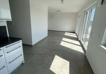 Wohnung Röttenbach - 3 Zimmer, 108 m&sup2;, 1.650&euro; | Angebot:27449174