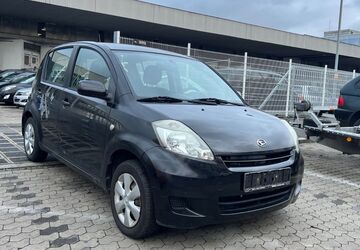 Daihatsu Sirion 79.509 km 999 &euro; Nürnberg 90439