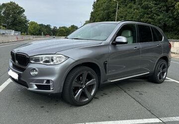 BMW X5 163.856 km 22.990 &euro; Nürnberg 90475